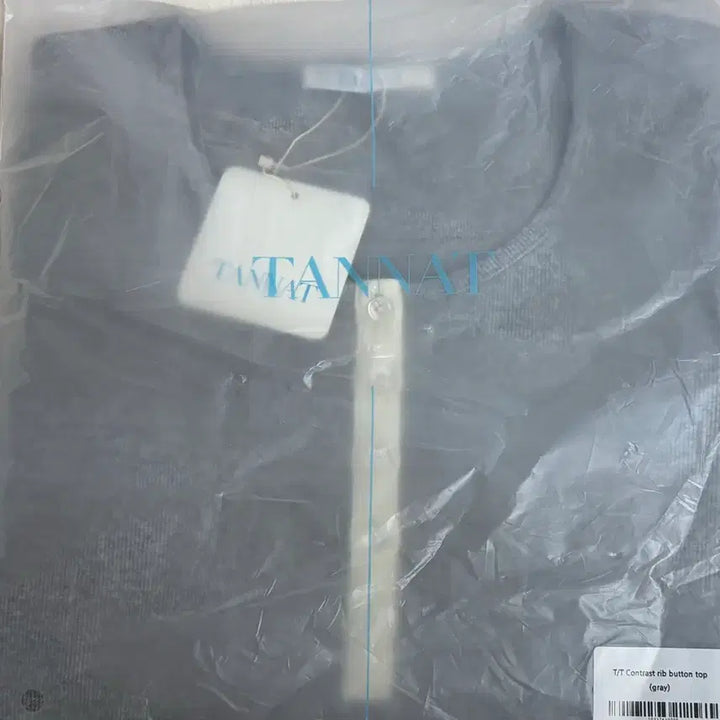 [BUNJANG] Contrast Rib Button Top Gray / 택새상품) 타낫 컨트레스트 립 버튼 탑 그레이 Contrast rib