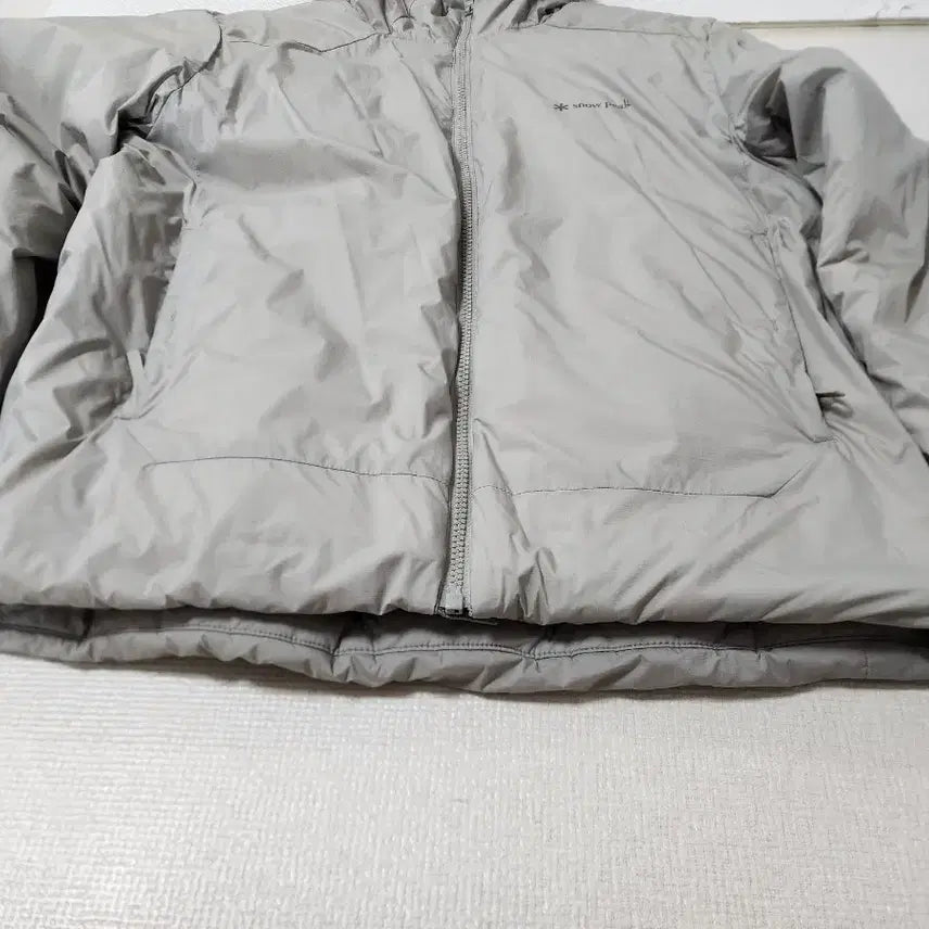 [BUNJANG] Snow Peak Men's Hooded Padded Jacket (Small) / 스노우피크 남자 후드패딩 스몰