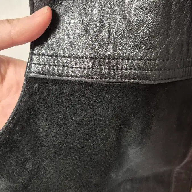 [BUNJANG] Black Suede Leather Vest / 블랙 스웨이드 가죽 베스트 조끼