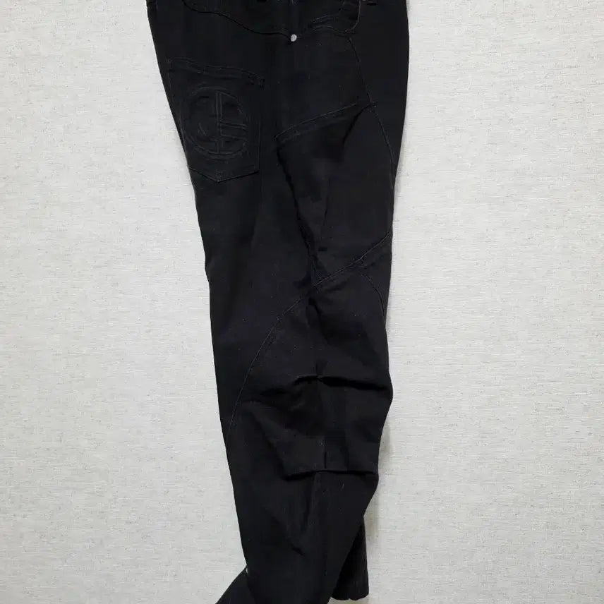 [BUNJANG] ADWS Curved Cargo Pants Black / 에이디더블유에스 입체 포켓 커브드 카고 팬츠 블랙