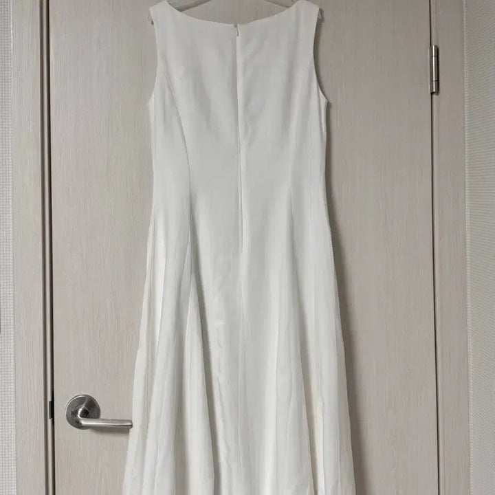 [BUNJANG] Luh White Flare Linen Long Dress (M) / (택o) 루흐 화이트 플레어 린넨 롱 원피스 (M)
