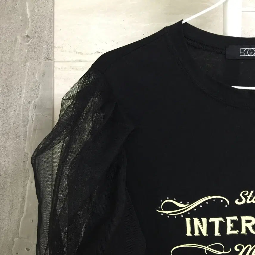 [BUNJANG] Egoist Puff Sleeve Lettering T-shirt / 에고이스트 퍼프소매 레터링 반팔 티셔츠 free