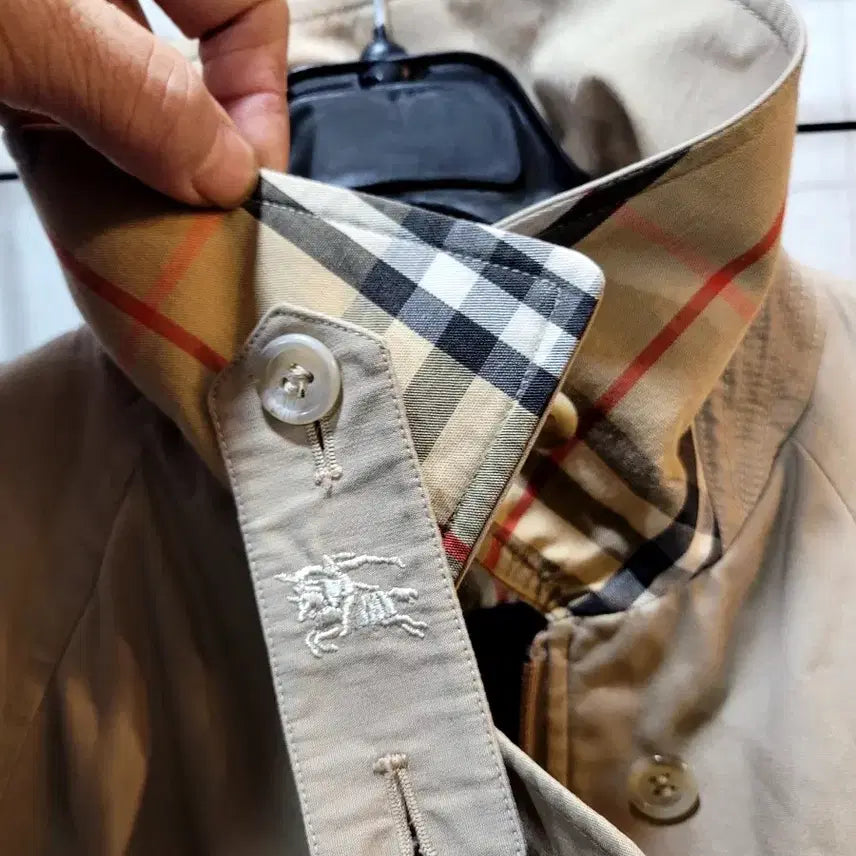 [BUNJANG] Burberry 90s Swing Top Baracuta Jacket / 정품 버버리 90s 스윙톱 바라쿠다 여성자켓