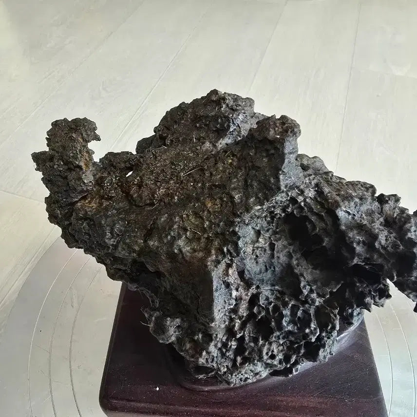 [BUNJANG] Unidentified Object Stone Sculpture / 파개사 수석