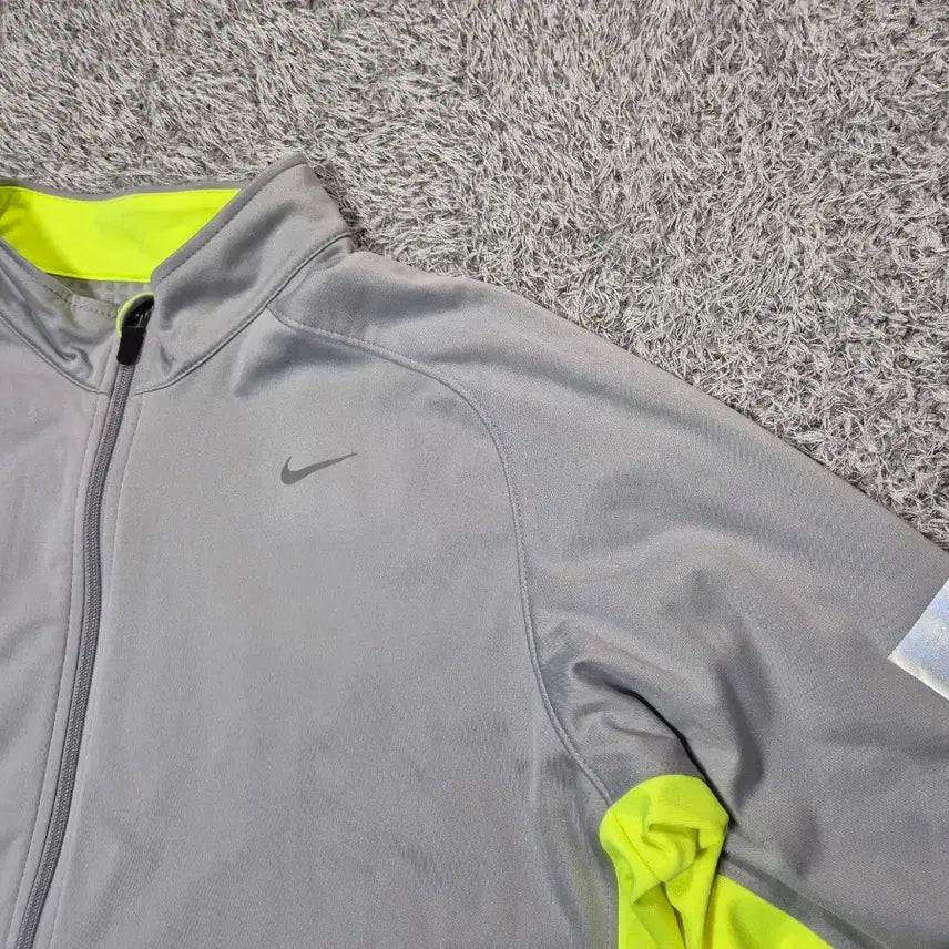 [BUNJANG] Nike Element Light Fleece Jacket (Men's 110) / 나이키 남성 엘레멘트 라이트기모 자켓 110