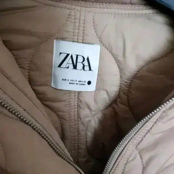 [BUNJANG] ZARA Quilted Lightweight Padded Jacket / 자라 퀼팅 경량 패딩