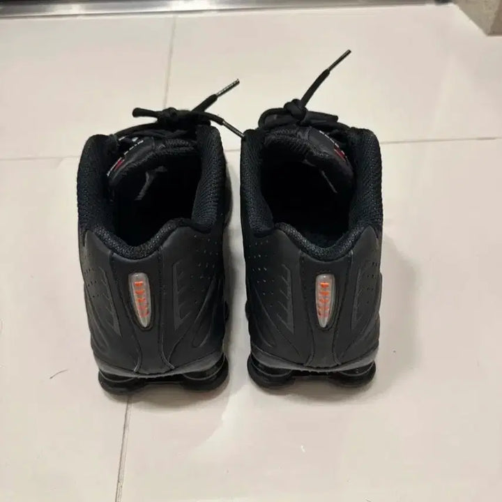 [BUNJANG] Nike Shox Sneakers / 나이키 샥스