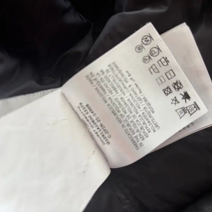 [BUNJANG] Moncler Black Padded Jacket / 몽클레어 블랙 패딩 자켓