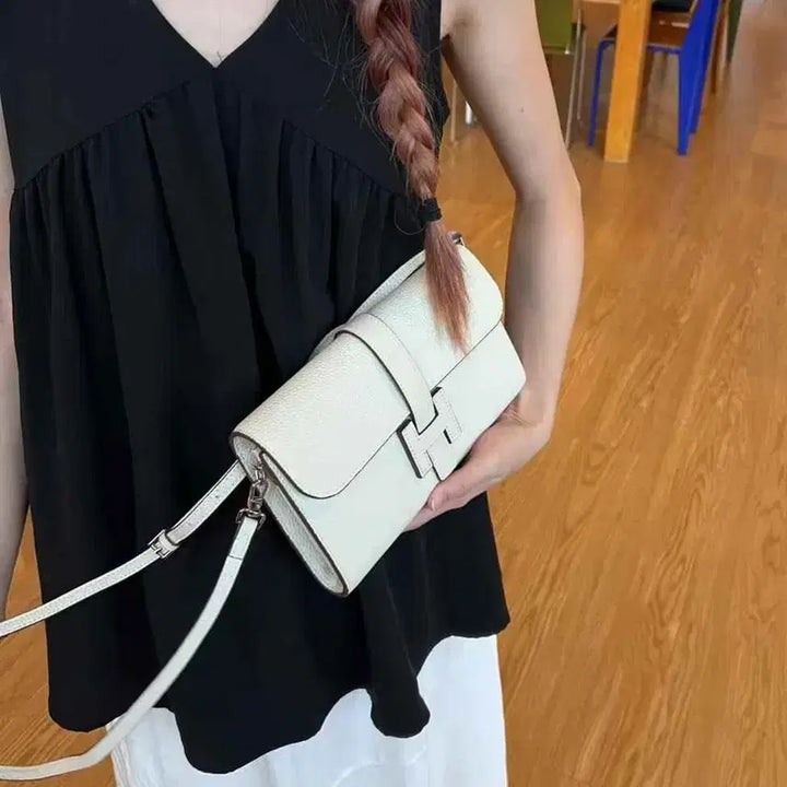 [BUNJANG] H-Ssae Crossbody Bag (White) / H싸개 소가죽 크로스백 (화이트)