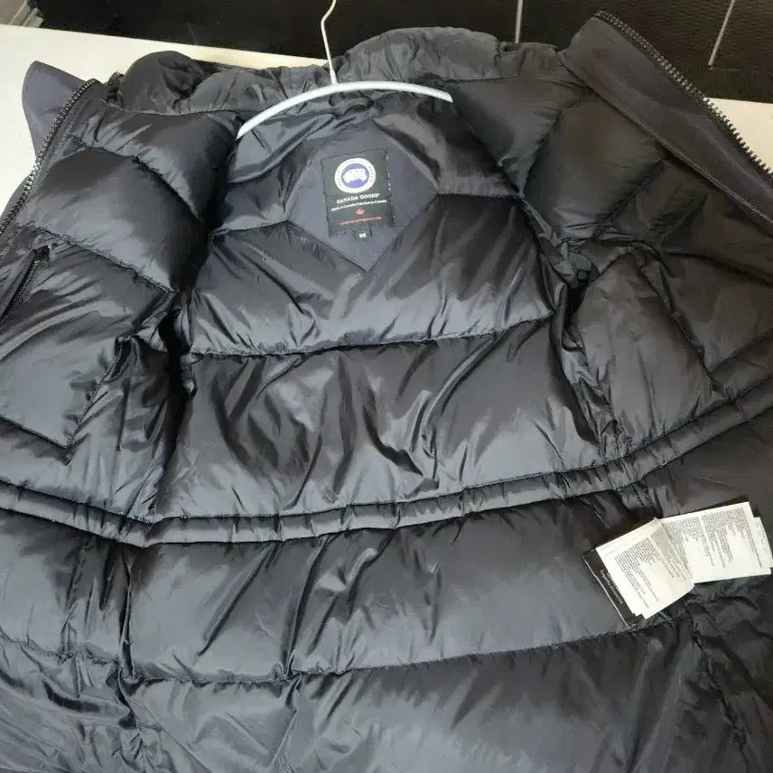 [BUNJANG] Canada Goose Navy Padded Jacket / 캐나다구스 패딩 M/M네이비
