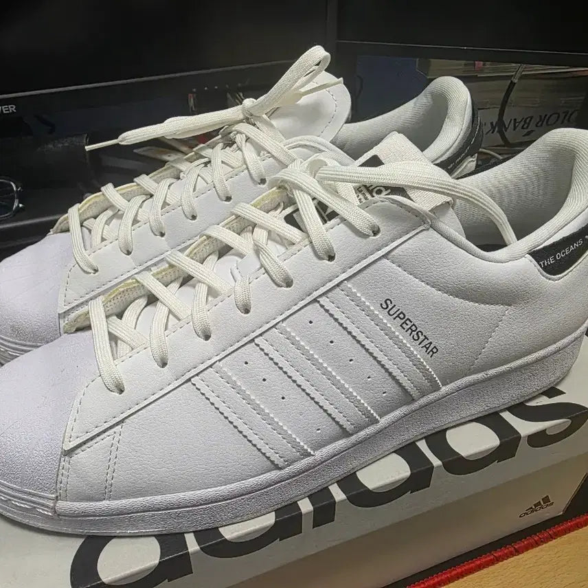 [BUNJANG] Adidas Superstar Parley Cloud White Sneakers 290 / 아디다스 슈퍼스타 팔리 클라우드화이트 운동화 290