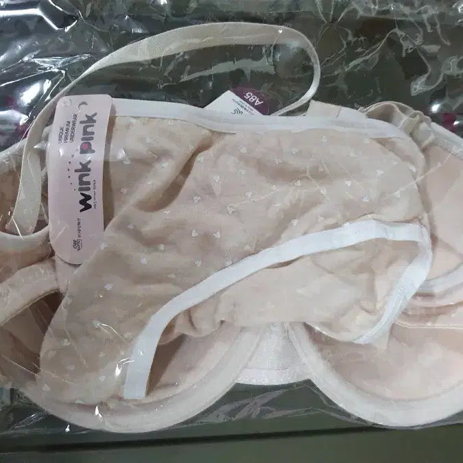 [BUNJANG] Wink Pink Bra and Panty Set (2 Sets) / 새상품)윙크핑크 브라 팬티세트 2세트 85A컵 + 보너스사은품