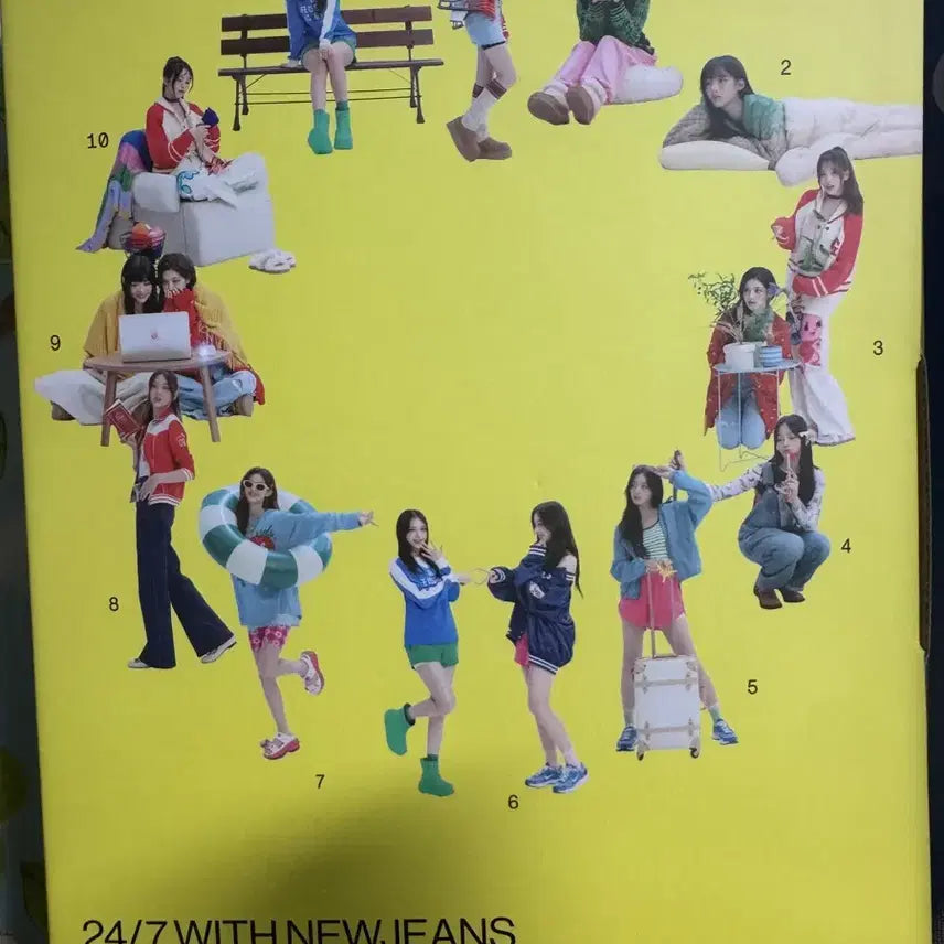 [BUNJANG] NewJeans 2024 Season's Greetings / 뉴진스 2024 시즌그리팅 시그