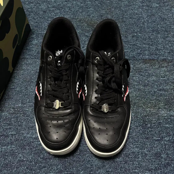 [BUNJANG] BAPE STA Black White Sneakers / 베이프스타 검흰 290