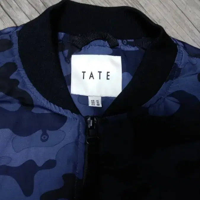 [BUNJANG] Tate Blue Camo Long Bomber Jacket / 테이트 블루 카모 롱 항공 점퍼(95)