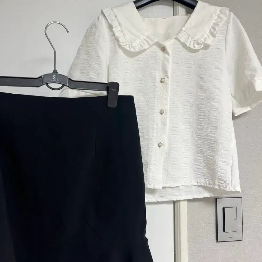 [BUNJANG] Blouse and Skirt Set / 블라우스+스커트