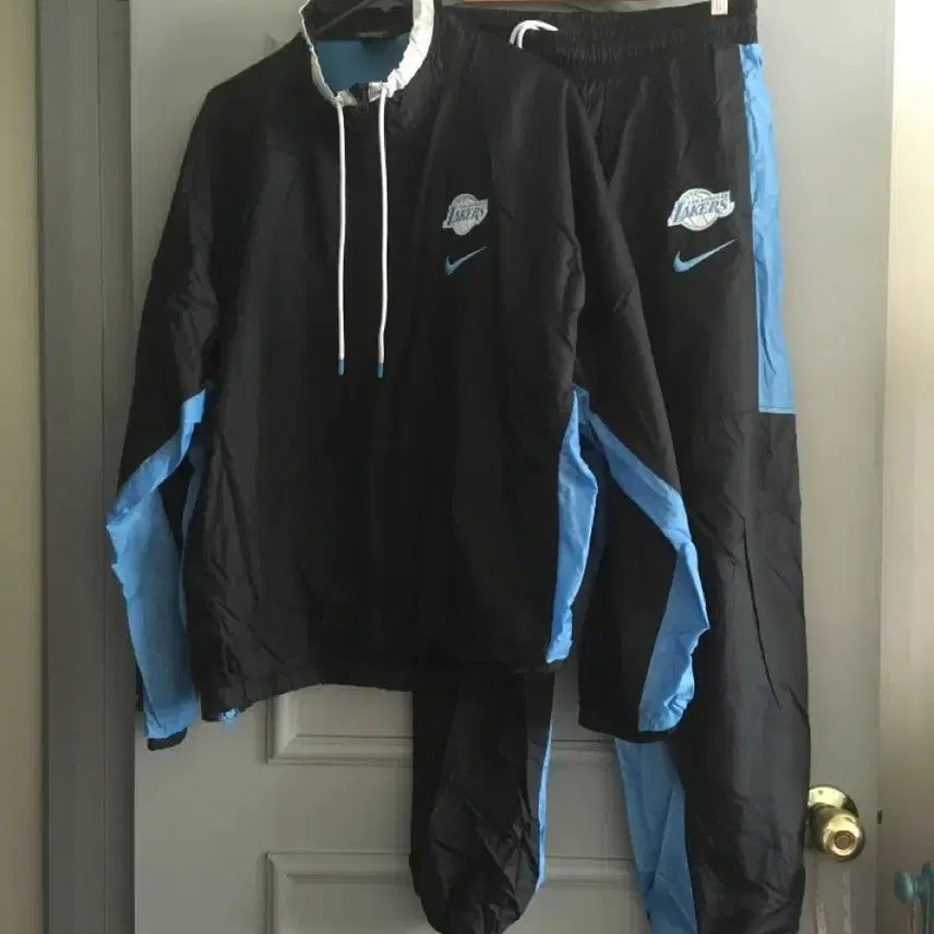[BUNJANG] Nike LA Lakers City Edition Tracksuit Set - Size L / 나이키 LA 레이커스 시티 에디션 트랙 수트 셋업 L사이즈