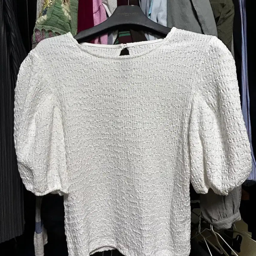 [BUNJANG] Octette White Puff Sleeve Blouse / Octette 오떼뜨 여름 화이트 퍼프 블라우스