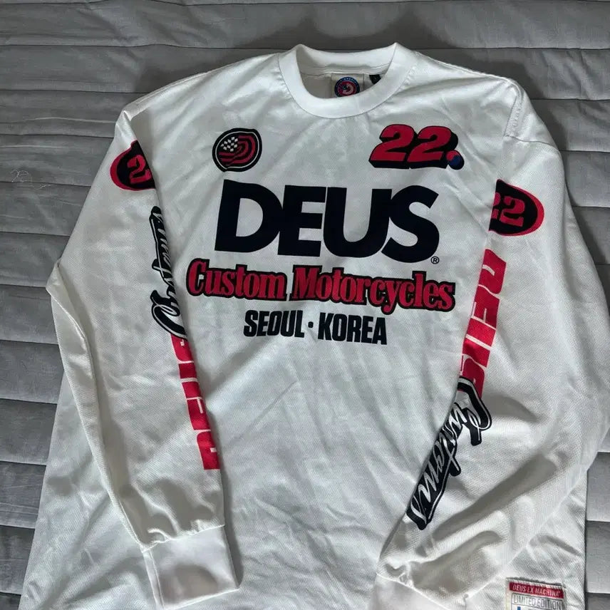 [BUNJANG] Deus Ex Machina Seoul Collection Moto Jersey L / 데우스 엑스 마키나 모토져지 서울 컬렉션 L
