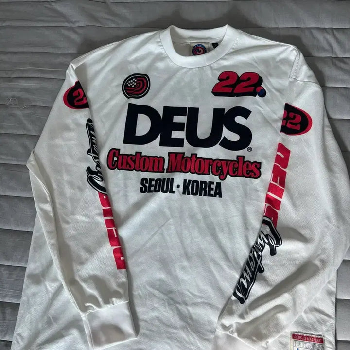 [BUNJANG] Deus Ex Machina Seoul Collection Moto Jersey L / 데우스 엑스 마키나 모토져지 서울 컬렉션 L