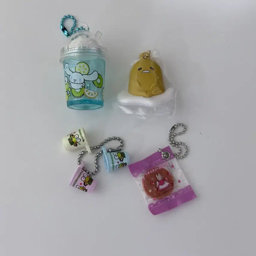 [BUNJANG] Sanrio Gacha Keropi Cinnamoroll Keychain Bundle Set / 산리오 가챠 케로피 시나모롤 키링 4개 일괄