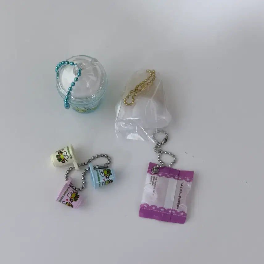 [BUNJANG] Sanrio Gacha Keropi Cinnamoroll Keychain Bundle Set / 산리오 가챠 케로피 시나모롤 키링 4개 일괄