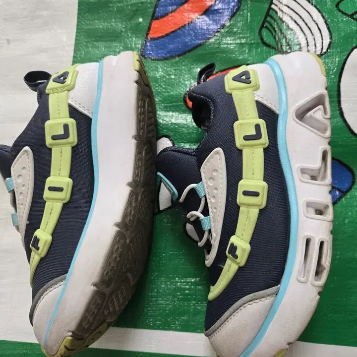 [BUNJANG] KD Kids 24 Light Sneakers 190 / 휠라 꾸미 라이트 24 KD 키즈운동화 190