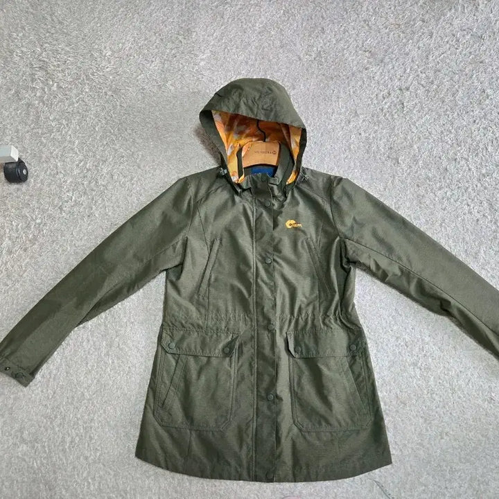 [BUNJANG] Nepa Safari Windbreaker Jacket / 여성95 M 네파 사파리 바람막이 자켓