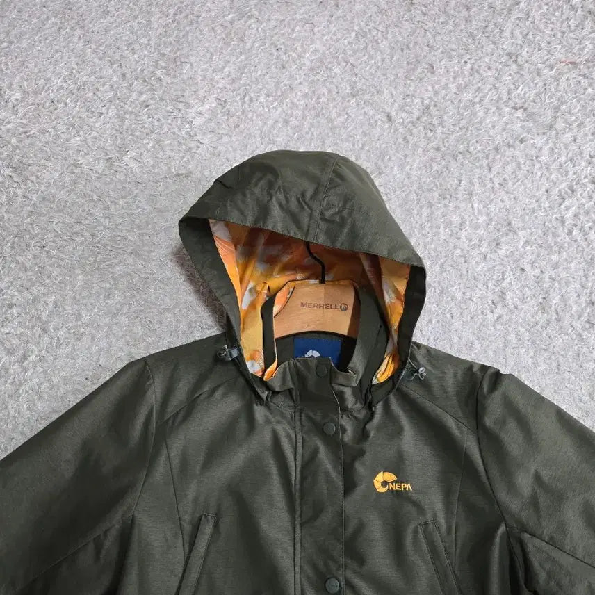 [BUNJANG] Nepa Safari Windbreaker Jacket / 여성95 M 네파 사파리 바람막이 자켓