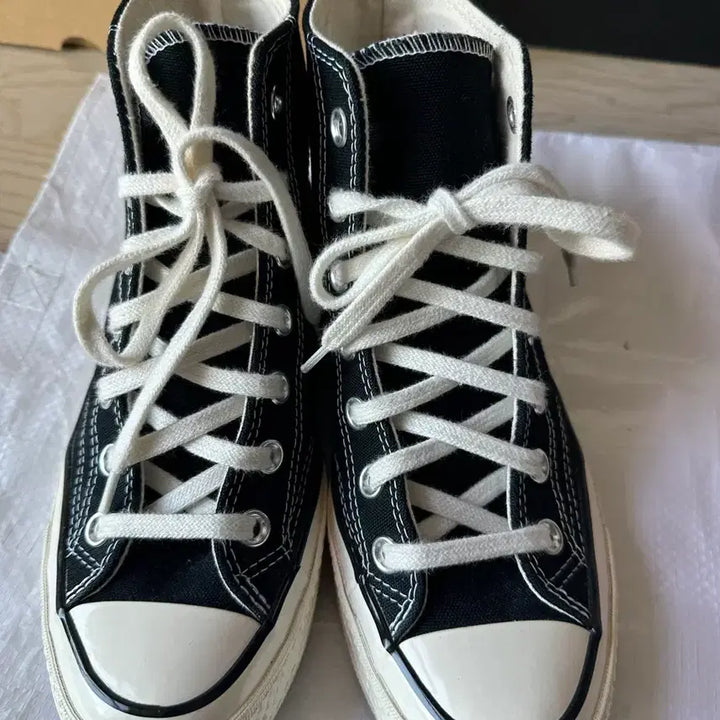 [BUNJANG] Converse Chuck 70 Sneakers / 컨버스 척테일러70 240사이즈