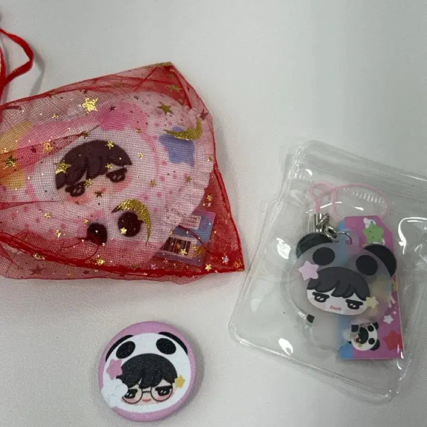 [SOLD OUT] 다님 엔시티 위시 사쿠야 맘마먹음이 쿠션 아크릴 키링 핀버튼