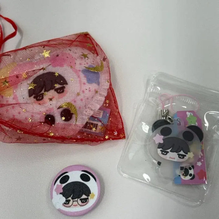 [SOLD OUT] 다님 엔시티 위시 사쿠야 맘마먹음이 쿠션 아크릴 키링 핀버튼