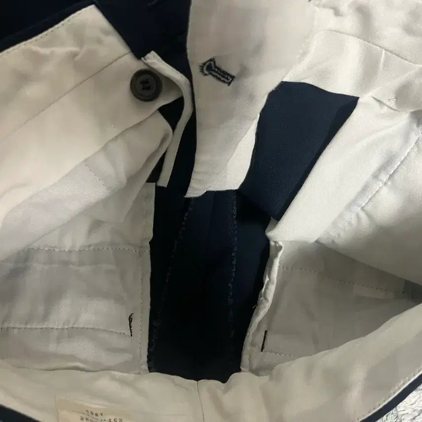 [BUNJANG] Club Monaco Cargo Slim Pants (Size 29) / 클럽모나코 카고 슬림 팬츠 29사이즈