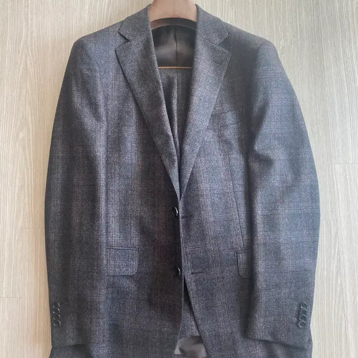 [BUNJANG] Suit Set 100-105 / (50) 갤럭시 수젤로 정장 100 - 105