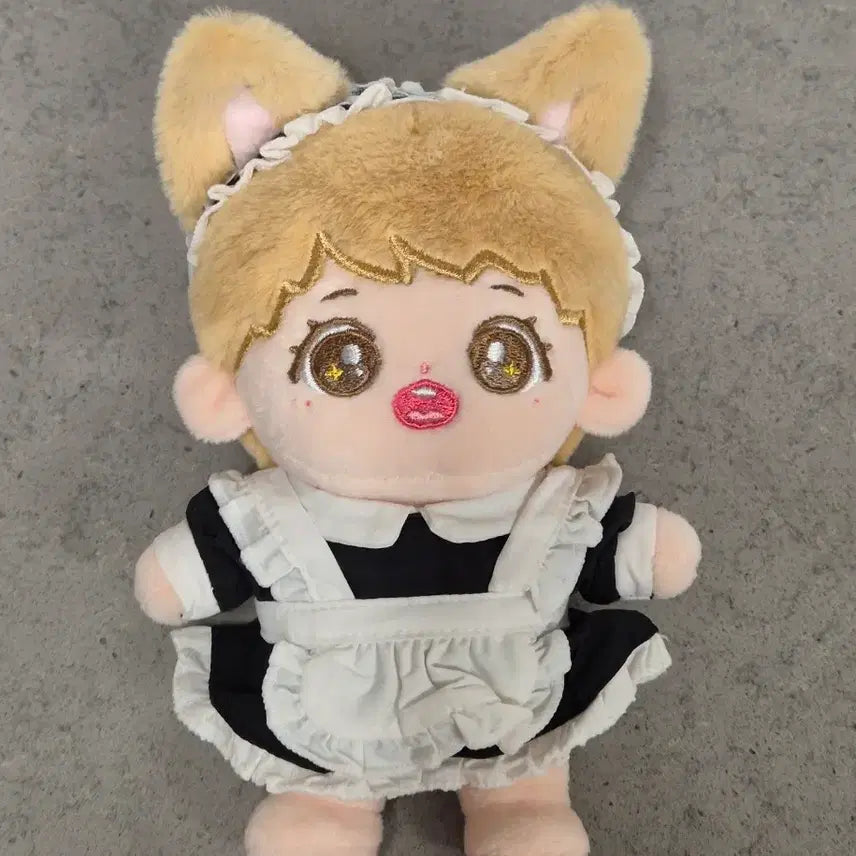 [BUNJANG] Unbranded Cat Ear Maid 15cm Doll / 고양이귀 메이드 15cm 무속성인형