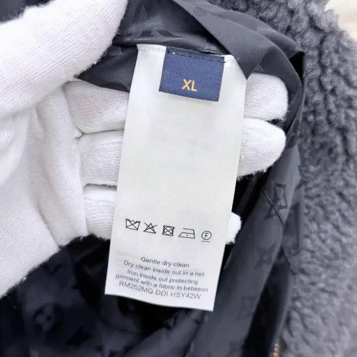 [BUNJANG] Louis Vuitton Leather Patch Fleece Blouson Jacket / [미사용/XL] 25FW 루이비통 레더패치 플리스 블루종 자켓