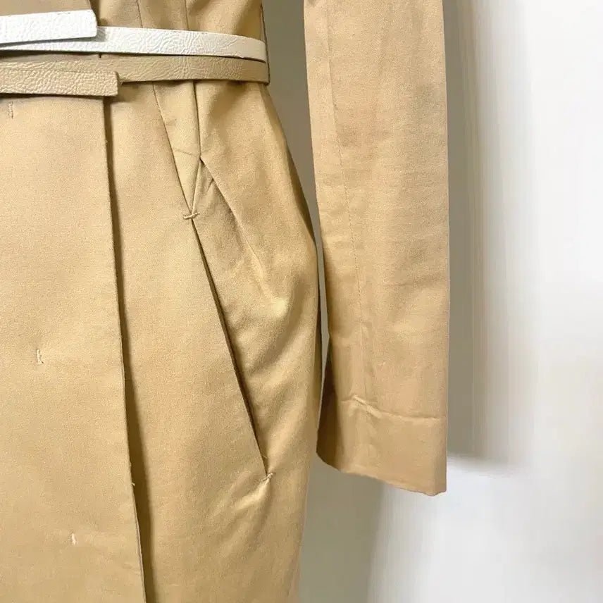 [BUNJANG] Lynn Beige White Collar Trench Dress / Lynn 린 베이지 화이트카라 트렌치형 원피스