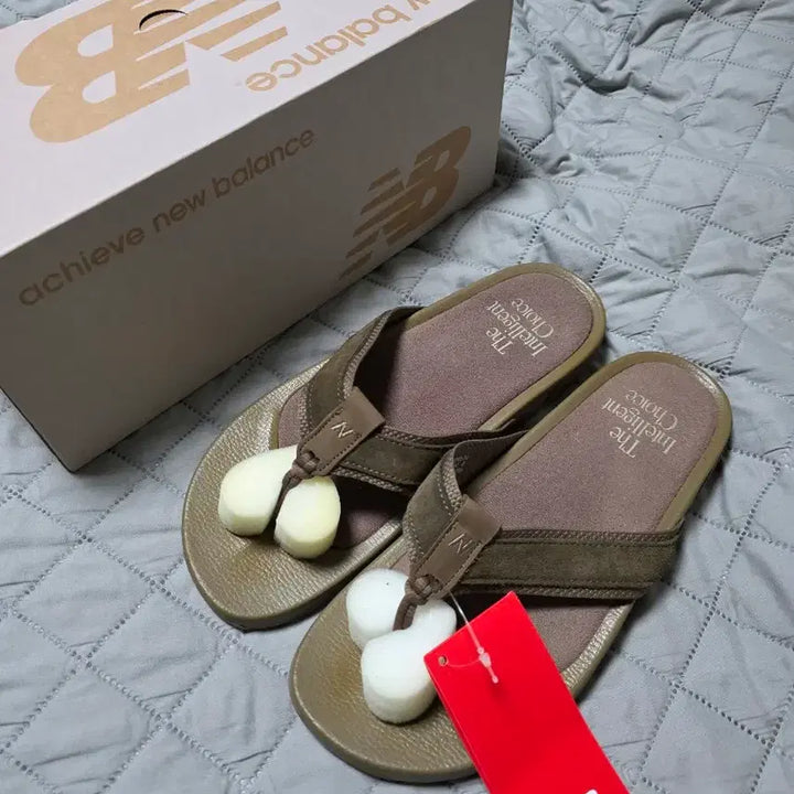 [BUNJANG] New Balance Suede Flip-Flops / [270] 뉴발란스 쪼리 스웨이드 플리플랍 브라운 새상품