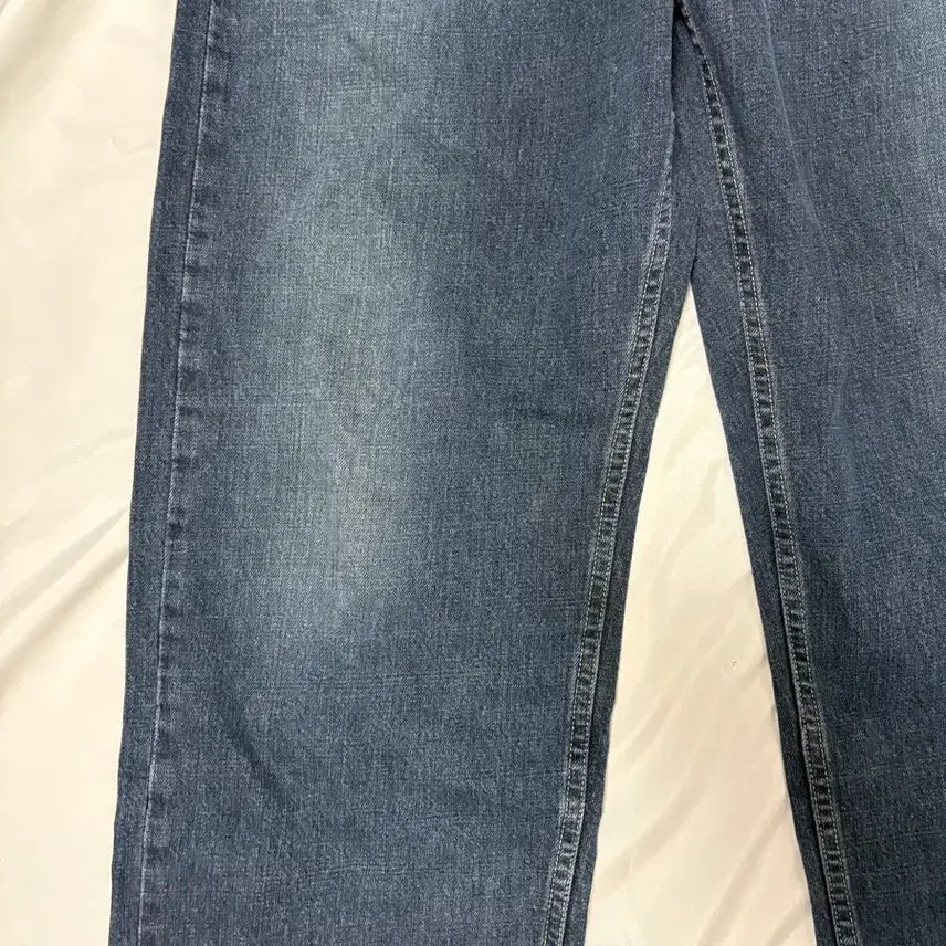 [BUNJANG] Levi's 569 Jeans (W34/L32) / (34x32) 00s 리바이스 569 made in mexico