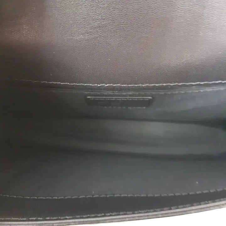 [BUNJANG] EENK Chain Leather Shoulder Bag (S) / EENK(잉크)/체인레더숄더백/가로21세로13(S)/파라오쇼핑
