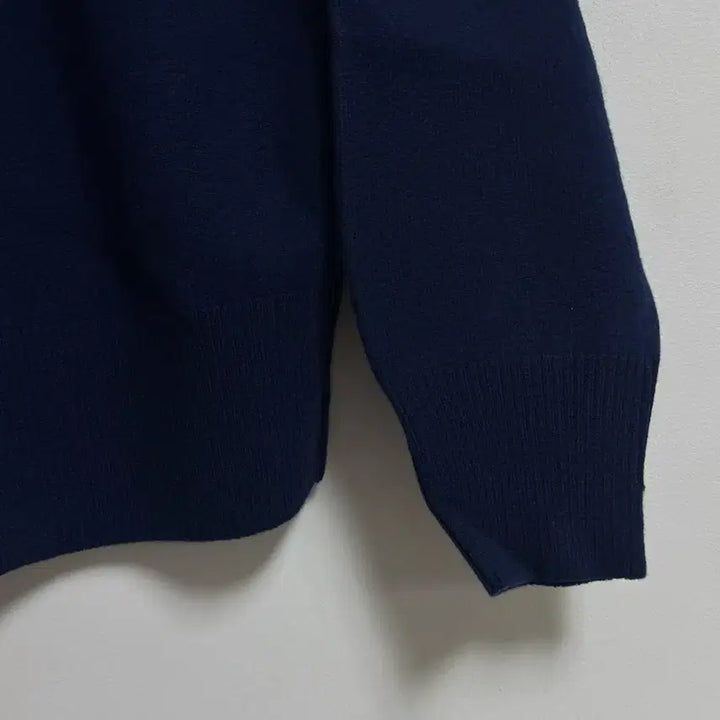 [BUNJANG] Hacie Slit Knit Navy Sweater / 하시에 슬릿 니트 네이비 s 새상품 (129000원)