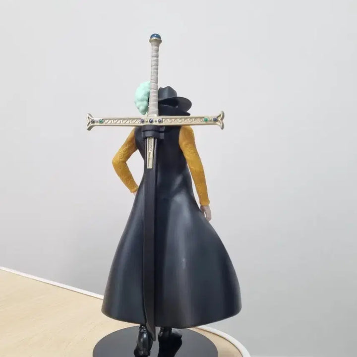 [BUNJANG] One Piece Mihawk Figure / 반프레스토 원피스 미호크 피규어 The 출항
