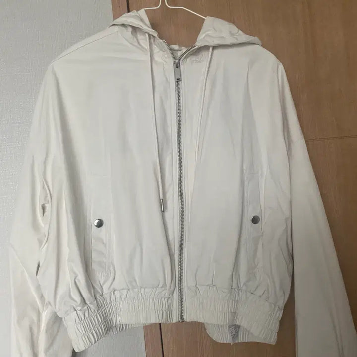 [SOLD OUT] 에잇세컨즈 피치코튼 후드 점퍼 아이보리
