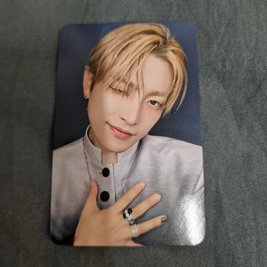 [BUNJANG] ATEEZ Hongjoong POB Photocard / 에이티즈 골든아워 파트4 팝업 미공포 포카 사운드웨이브 홍중