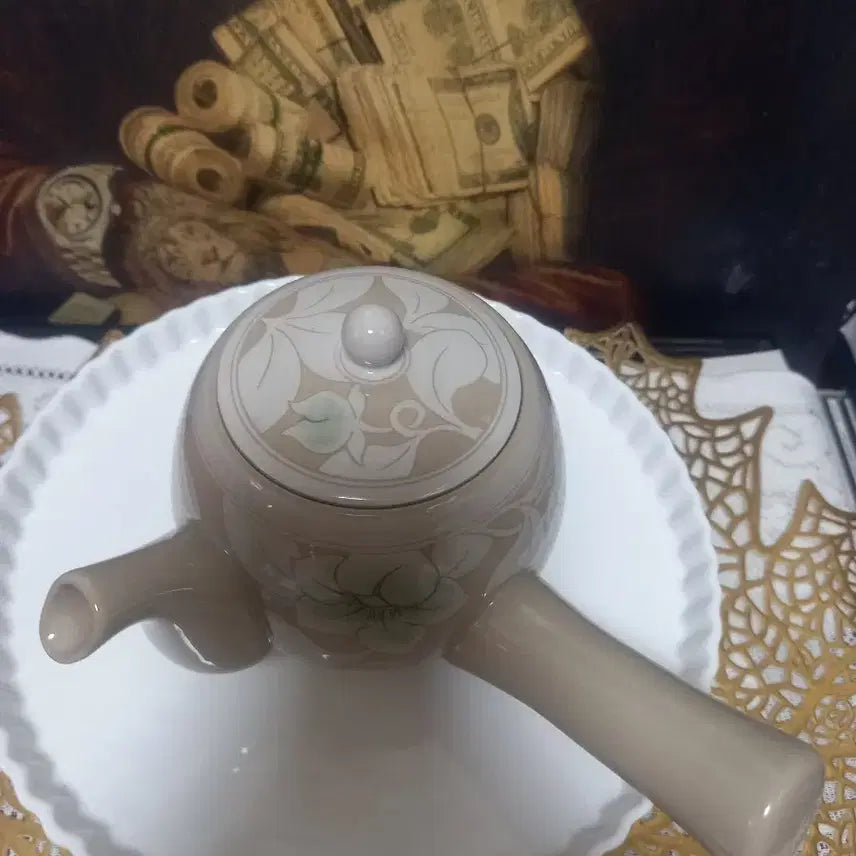 [BUNJANG] Kwangjuyo Buncheong Mokbuyeongmun Teapot / 광주요 분청목부용문 다관