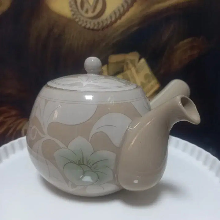 [BUNJANG] Kwangjuyo Buncheong Mokbuyeongmun Teapot / 광주요 분청목부용문 다관