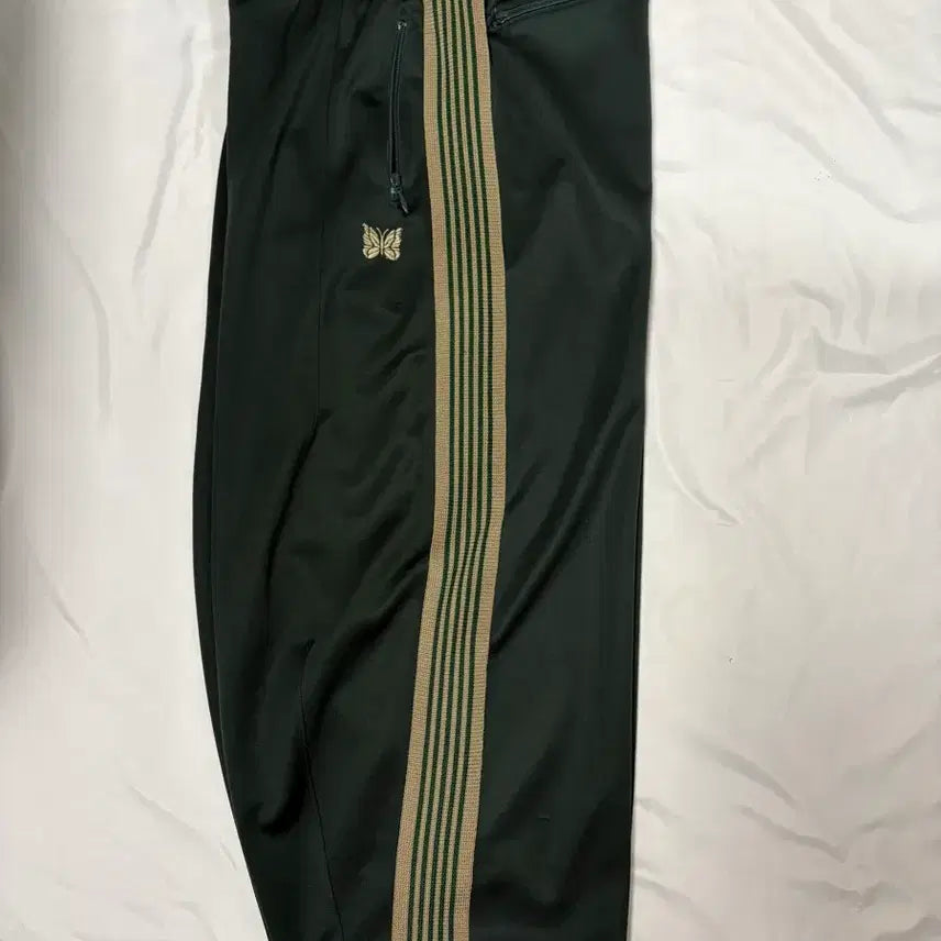 [BUNJANG] Needles HD Track Pants Dark Green (21FW) - Size S / (S) 니들스 21FW HD트랙팬츠 다크그린