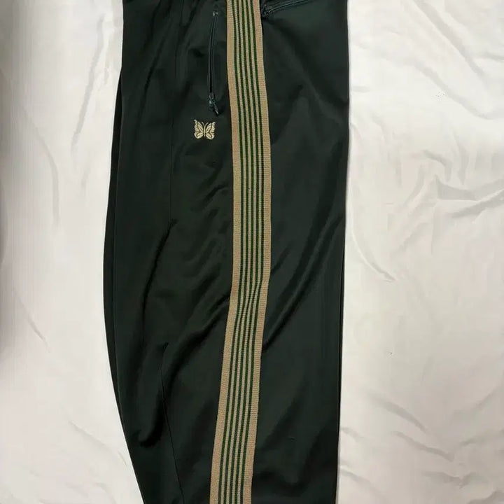 [BUNJANG] Needles HD Track Pants Dark Green (21FW) - Size S / (S) 니들스 21FW HD트랙팬츠 다크그린