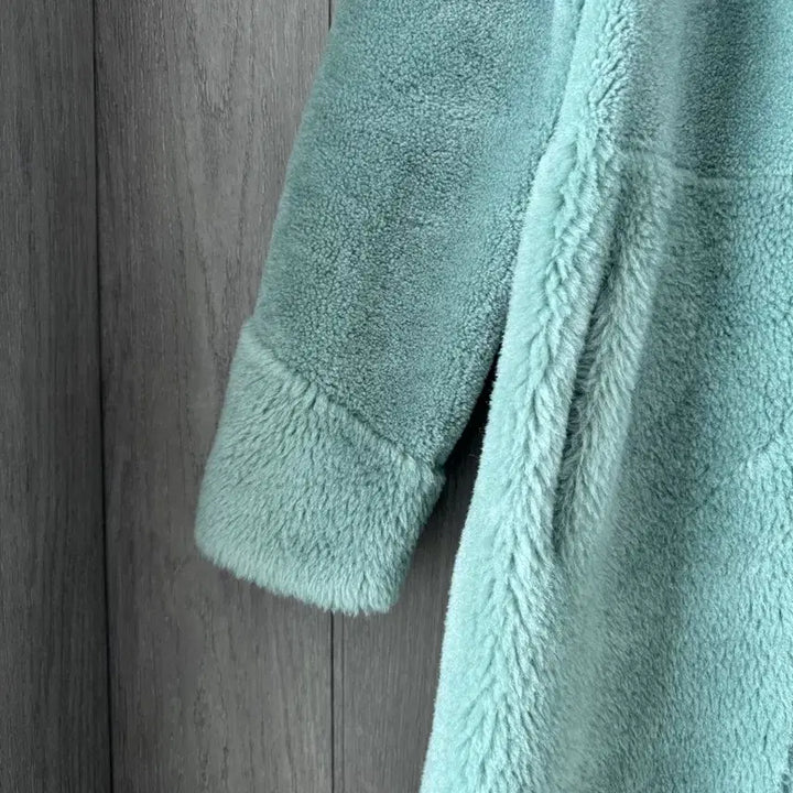 [BUNJANG] A&amp;D Mint Long Coat / A&amp;D 민트 퍼 컬러 롱 코트 판매합니다 퍼 탈부착안되요 66사이즈