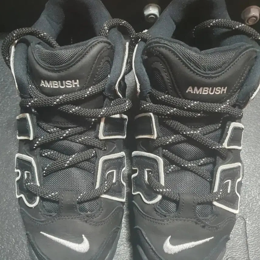 [BUNJANG] Nike Ambush Air More Uptempo Low Sneakers / 나이키X앰부쉬 업템포 로우 블랙 260 A급